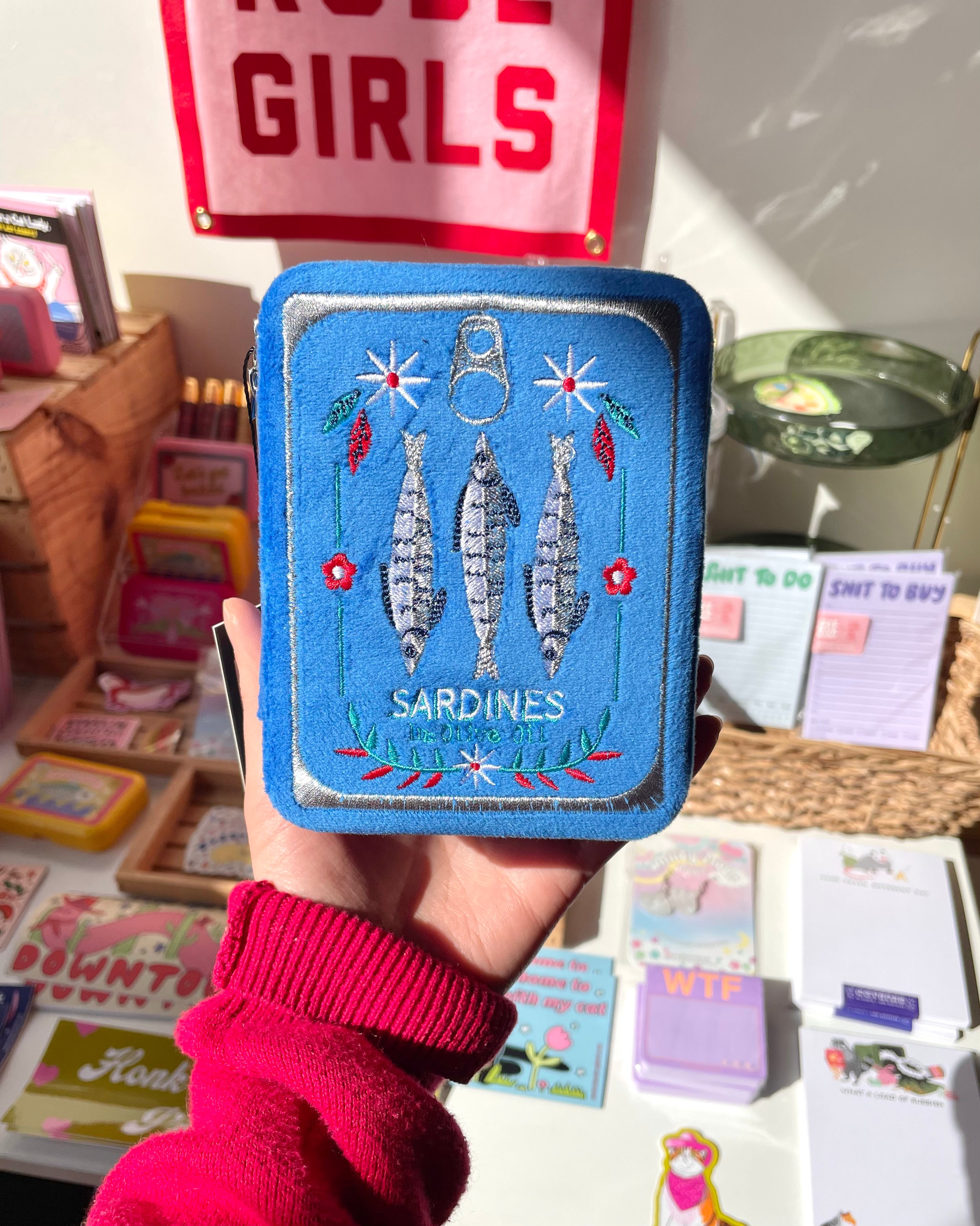 Velvet Jewelry Case - Sardine Tin