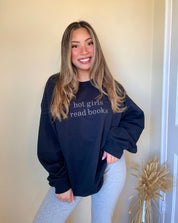Hot Girls Read Books Sweatshirt - Black