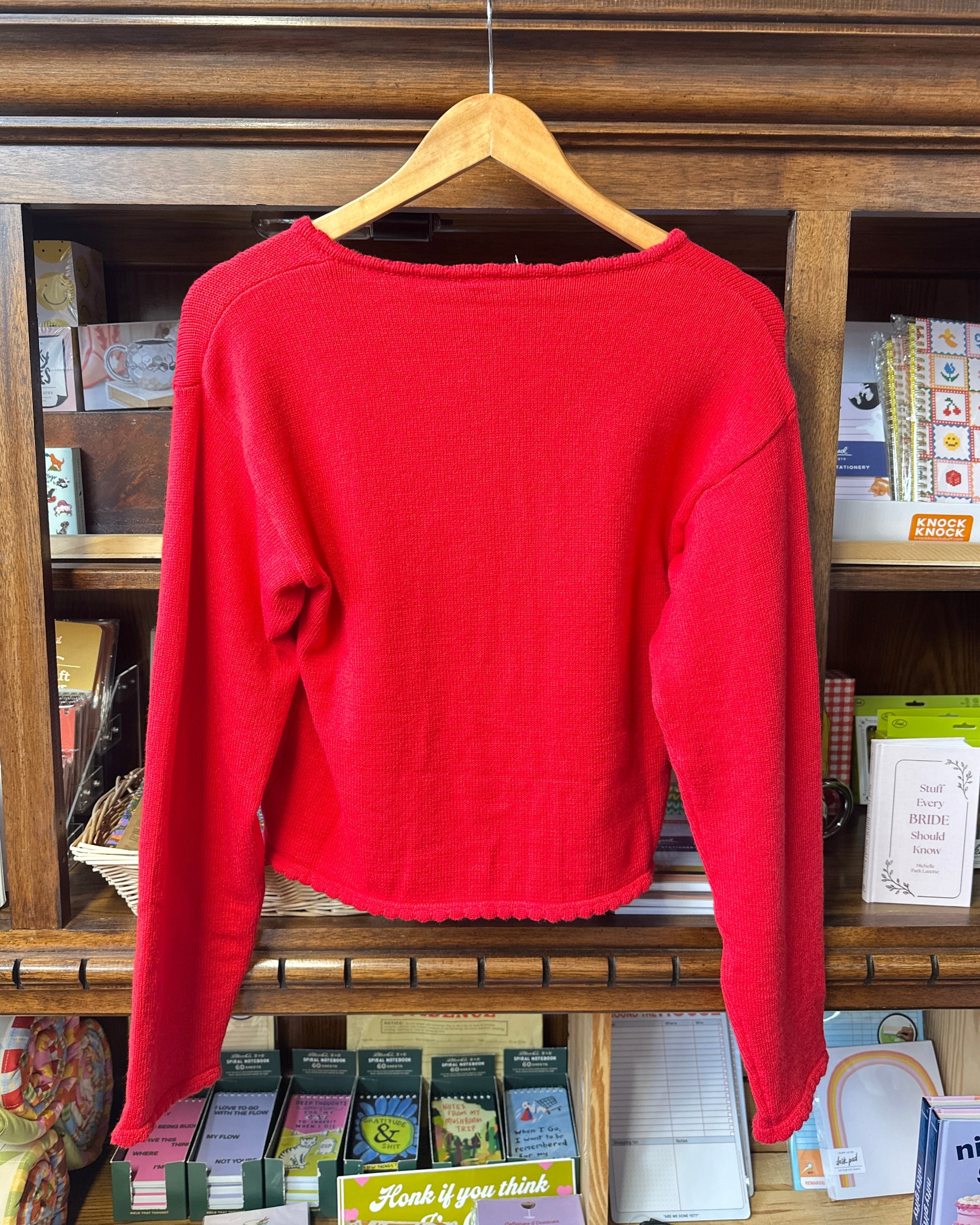 Long Sleeve Tie Font Sweater Top - Red