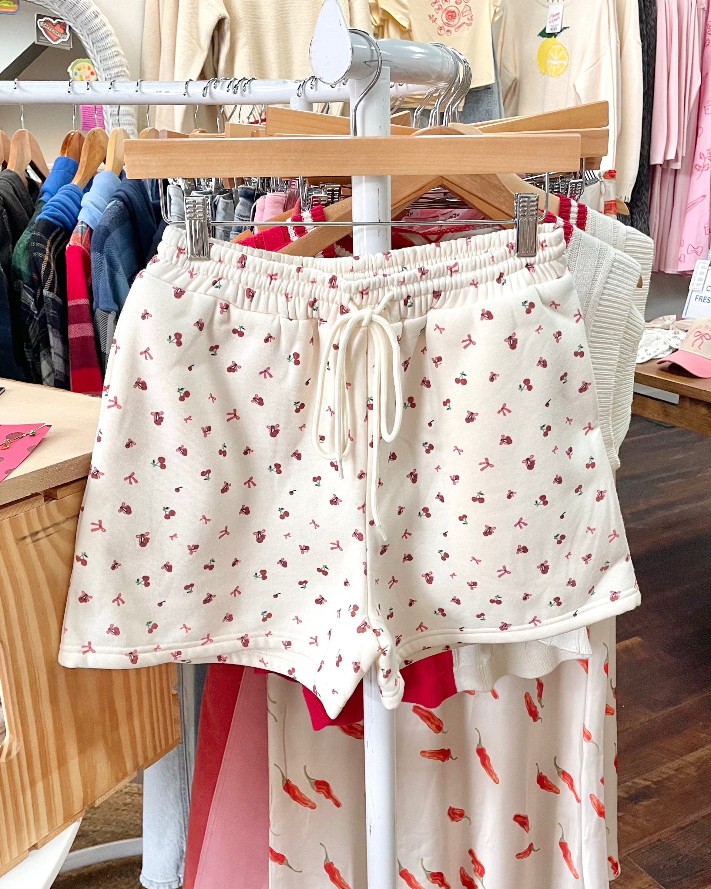 Cherry Bow Print Sweat Shorts - Ivory