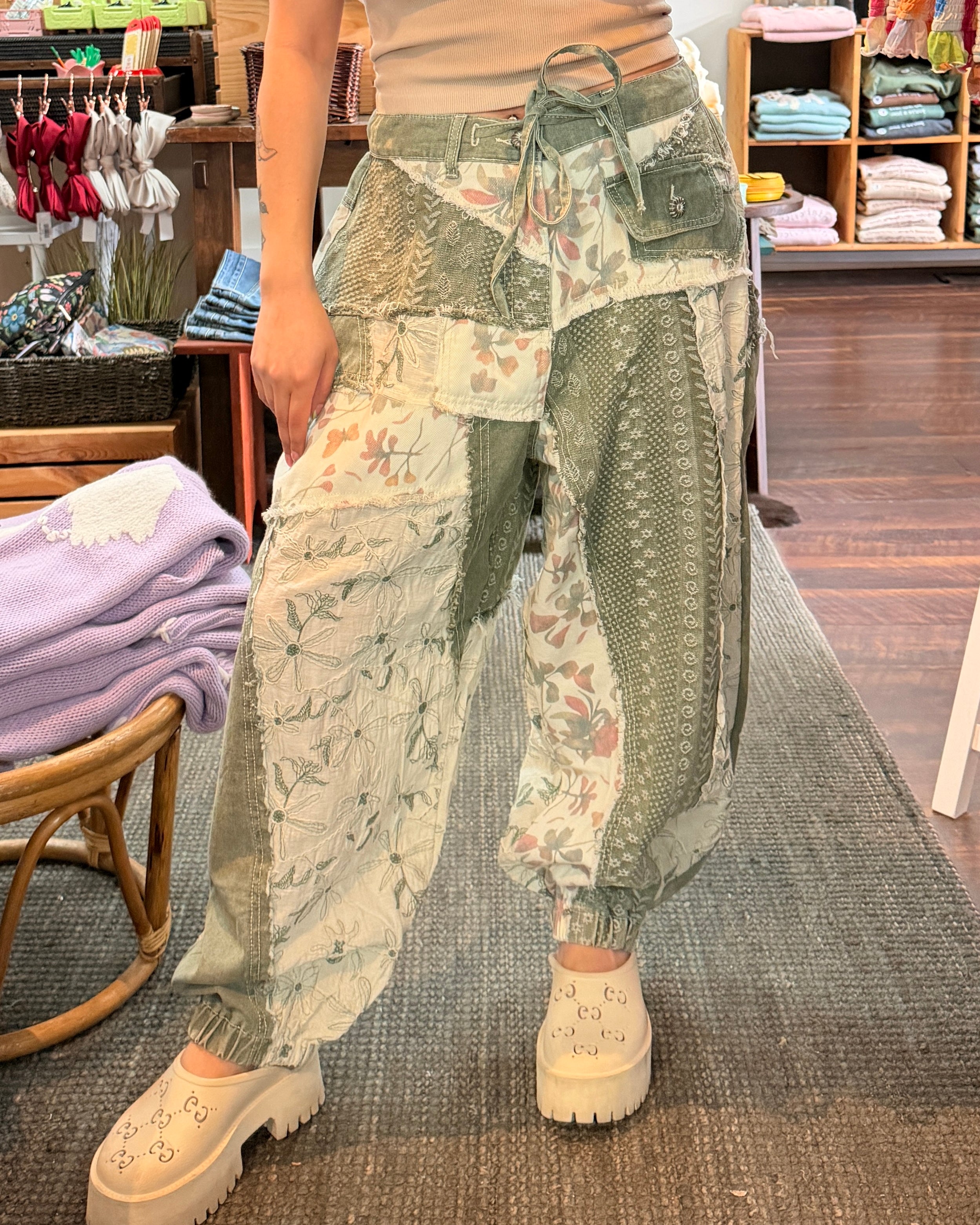 Patchwork Floral Pants - Green