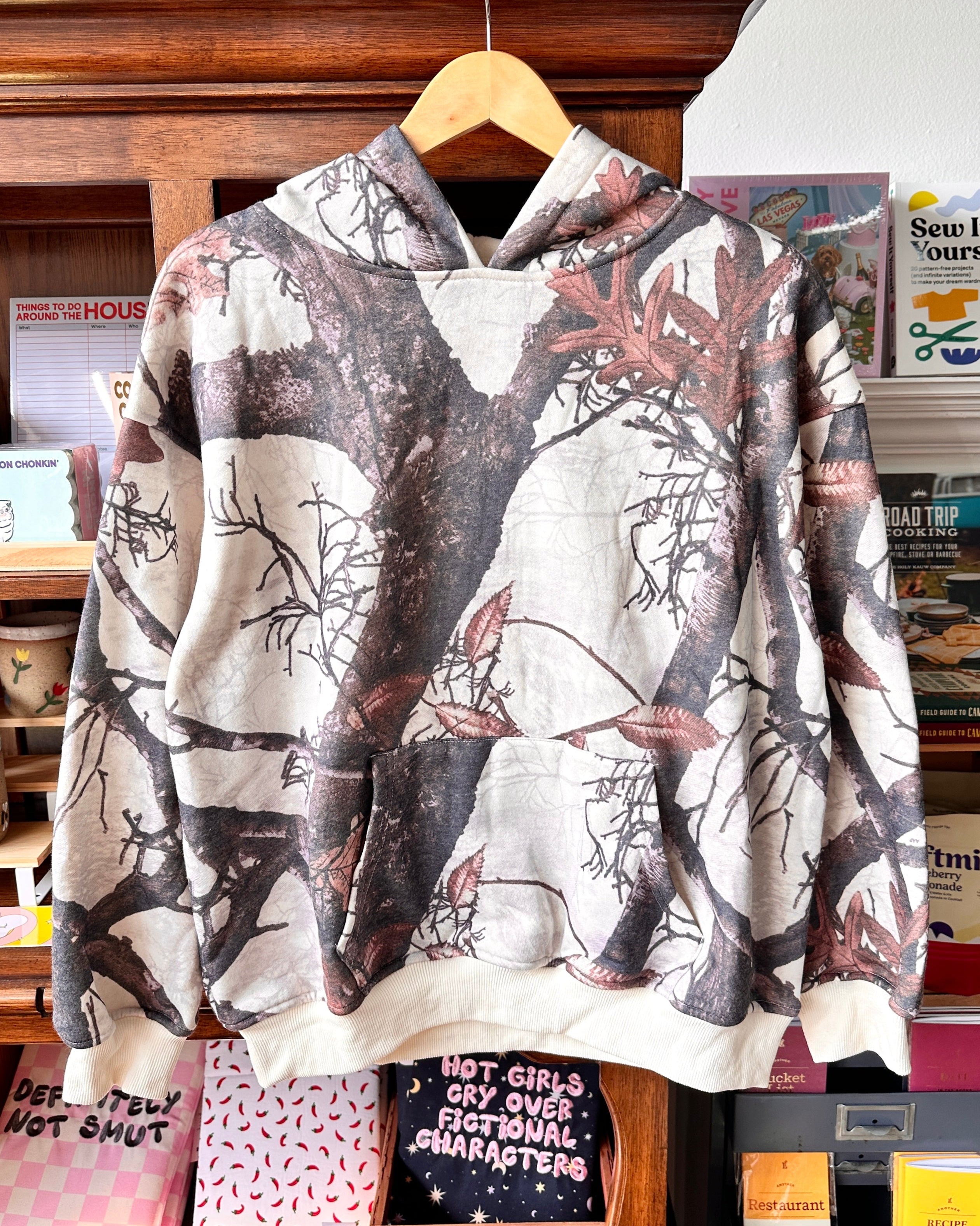 Camo Hoodie - Cream