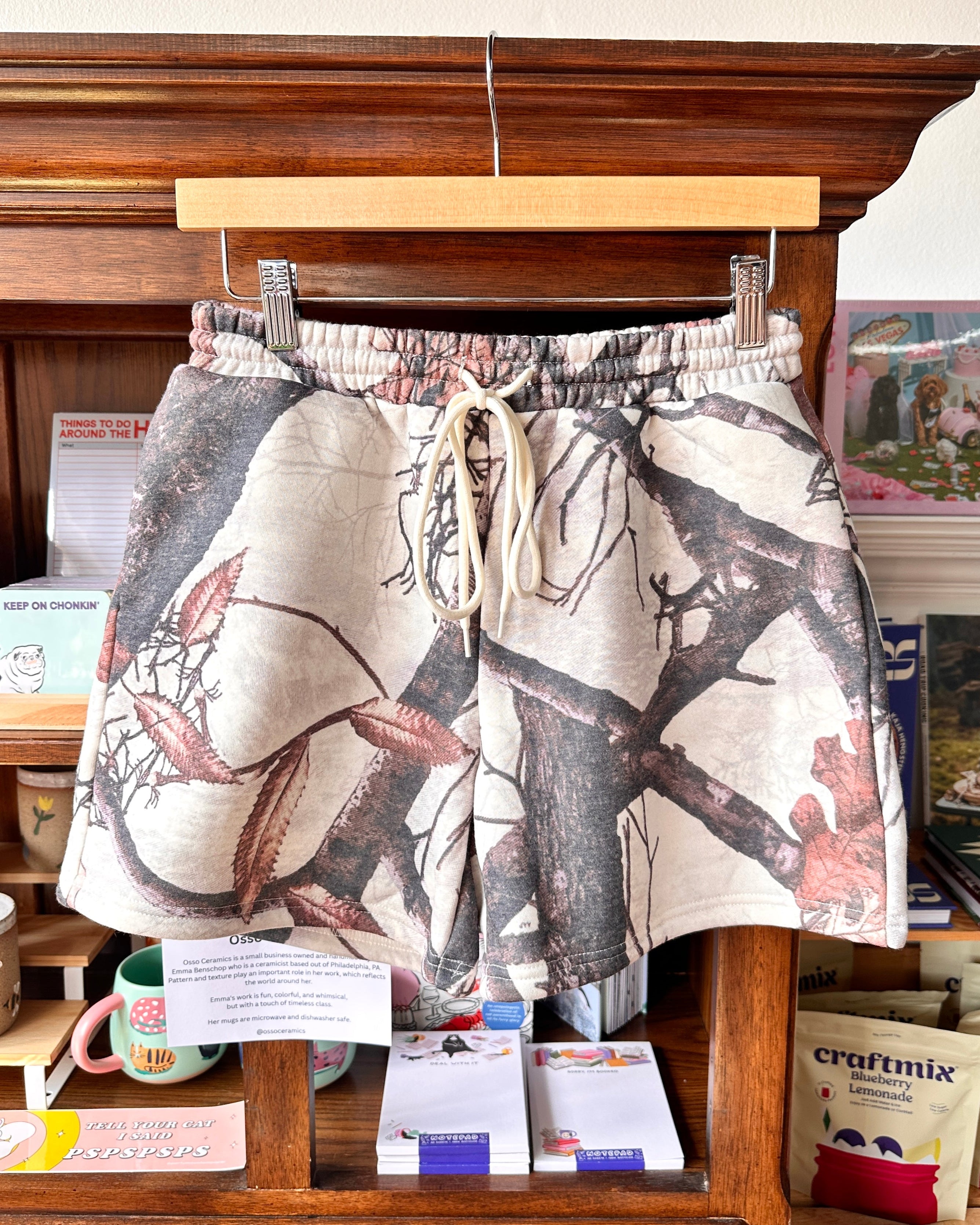 Camo Shorts - Cream
