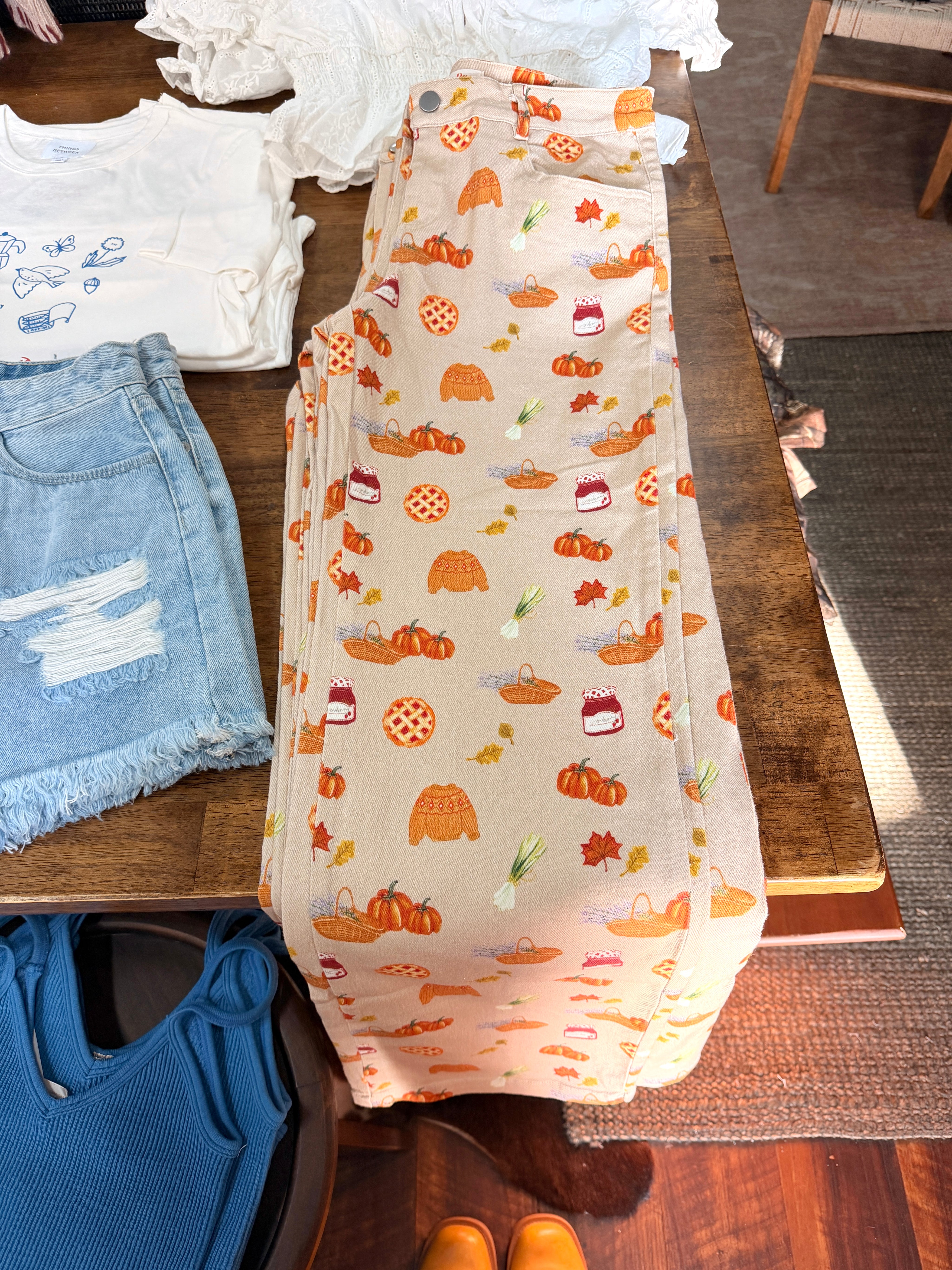 Fall Print Straight Leg Mid Rise Pants