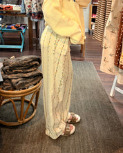 Floral Embroidered Cream Pants