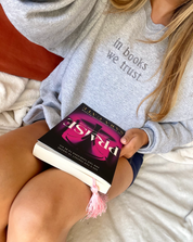 In Books We Trust Sweatshirt